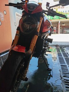 Ducati Monster 950 - ფოტო 4