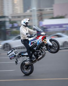 BMW F 900 XR - ფოტო 3