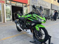 Kawasaki Ninja 400 - photo 2