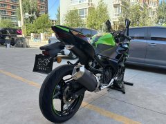Kawasaki Ninja 400 - photo 4