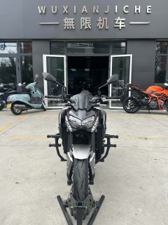 Kawasaki Z900 950 cc - ფოტო 8