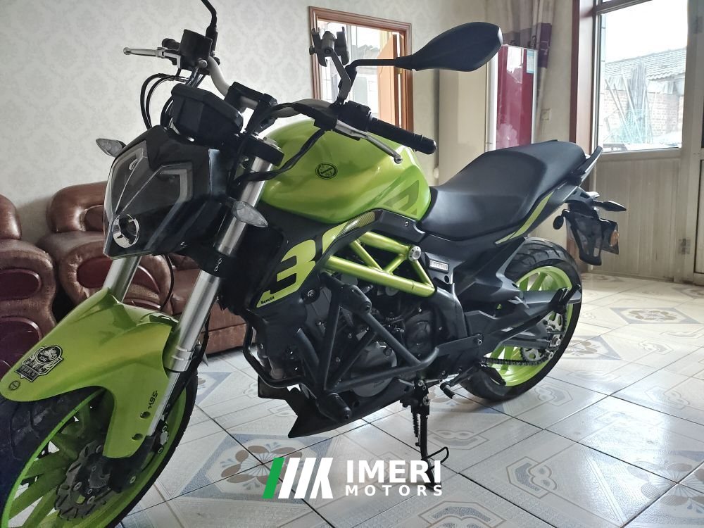 2019 Benelli TNT 300 / BN 302S