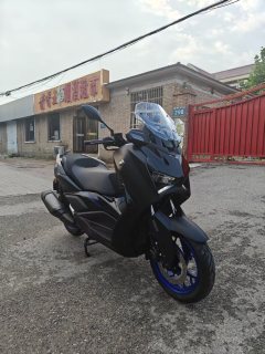 Yamaha XMAX 300 cc - ფოტო 1
