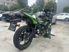 Kawasaki Ninja 650 - photo 5