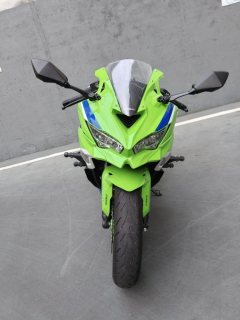 Kawasaki ZX-4R 400 cc - ფოტო 3