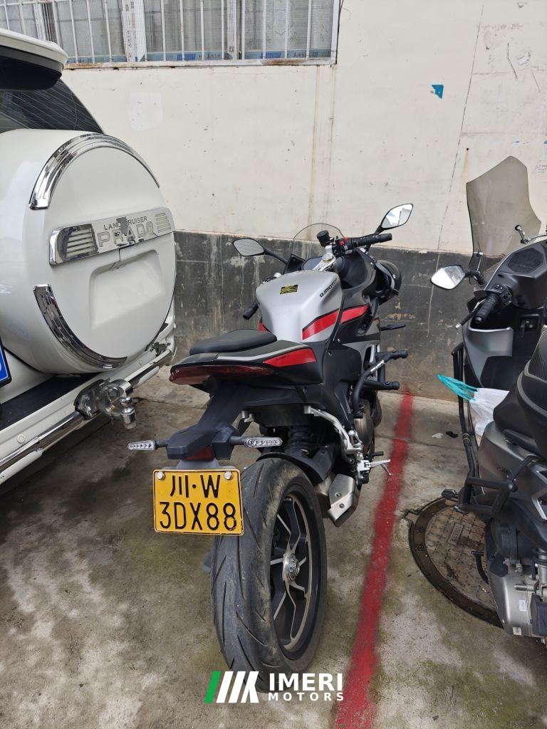 2022 QJMOTOR Roewe i5 550 / Sai 550 *(Context-dependent, usually referring to the motorcycle "Sai 550" or Roewe car v