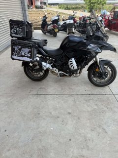 Benelli TRK552 550 cc - photo 4