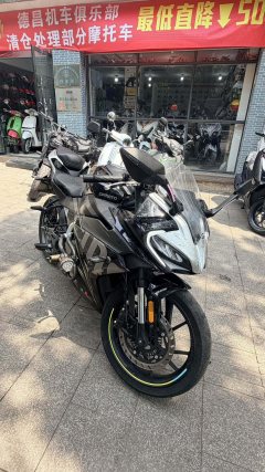 CFMOTO 250SR - ფოტო 3
