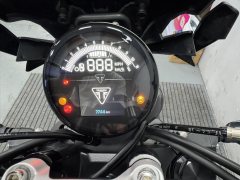 Triumph Trident 660 - ფოტო 7