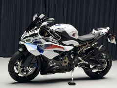 BMW S 1000 RR - photo 1