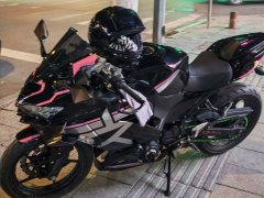 Kawasaki Ninja 400 - ფოტო 1