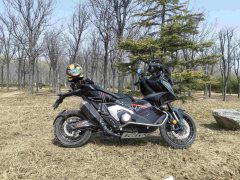 Honda X-ADV 750 - ფოტო 1