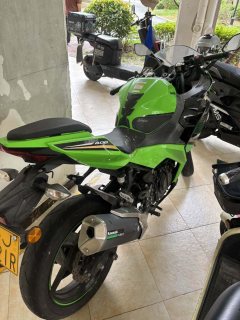Kawasaki Ninja 400 - ფოტო 2