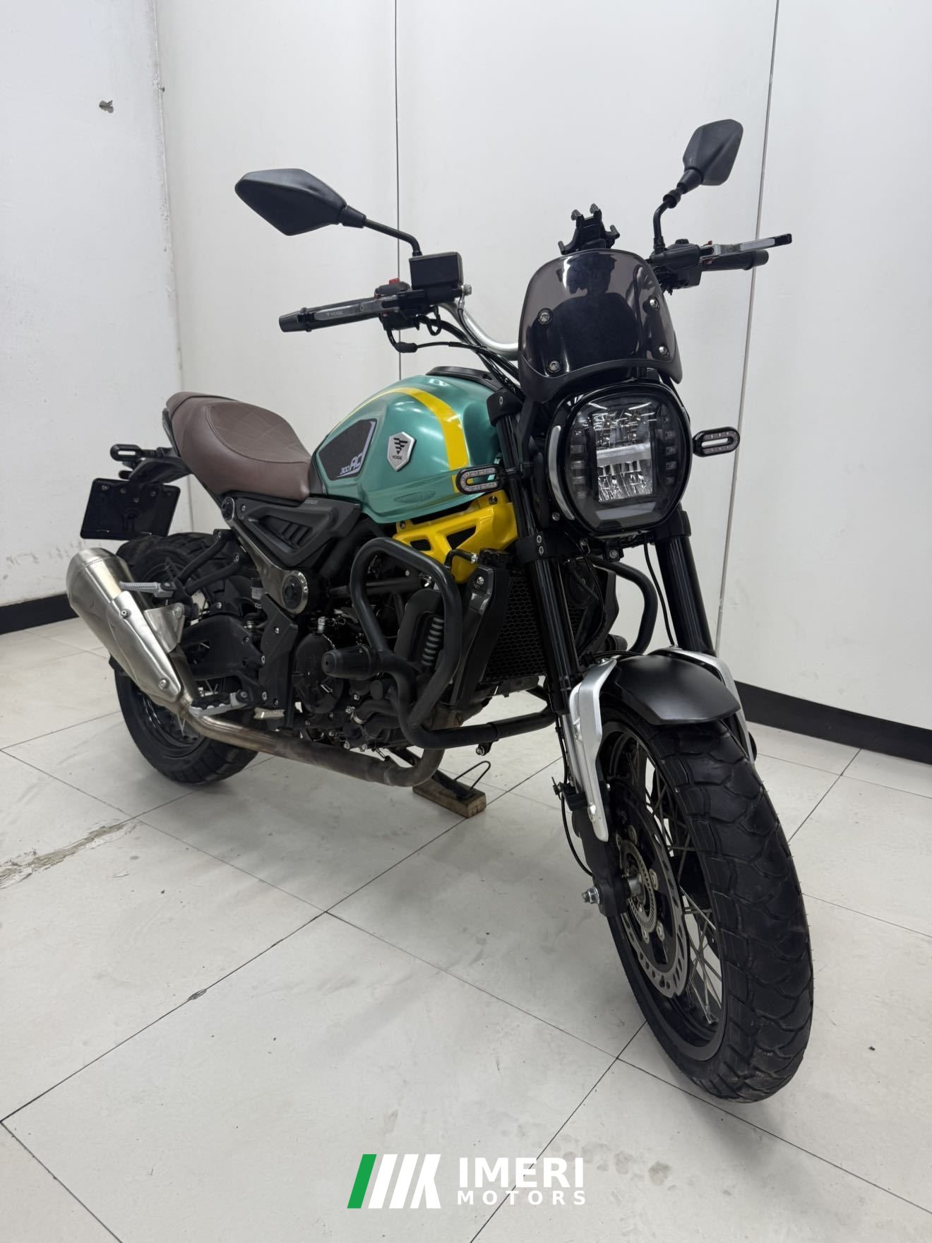 2021 Voge 300AC