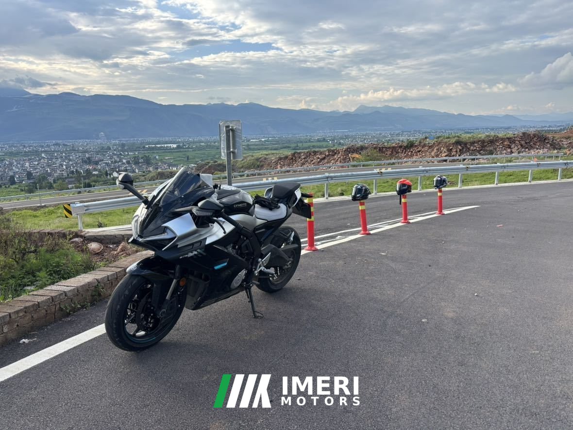 2024 CFMOTO 675SR-R