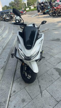 Sundiro Honda PCX 160 cc - ფოტო 4