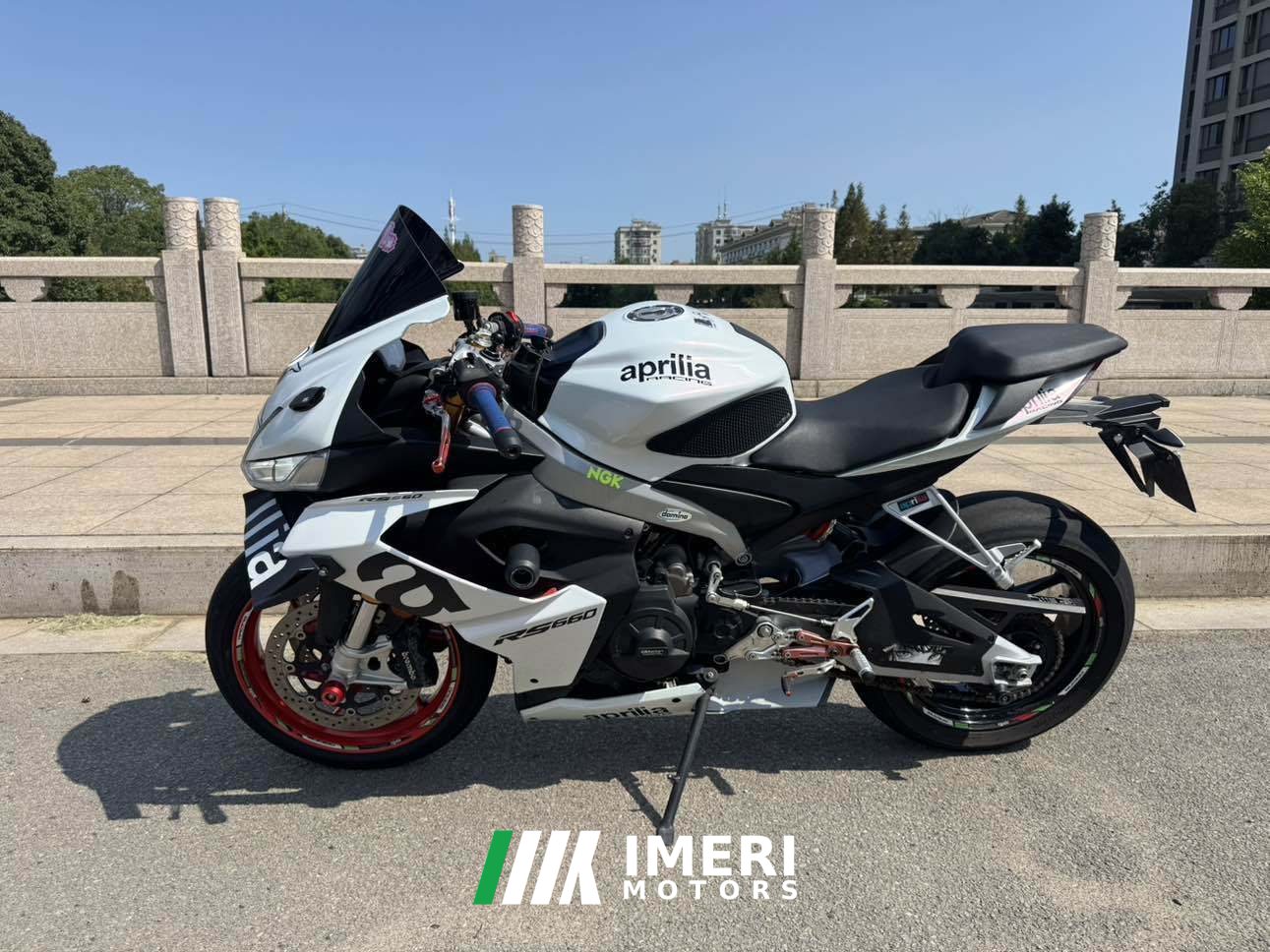 2022 Aprilia RS 660