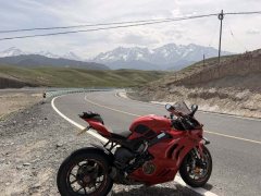 Ducati Panigale V4 1100 cc - ფოტო 1