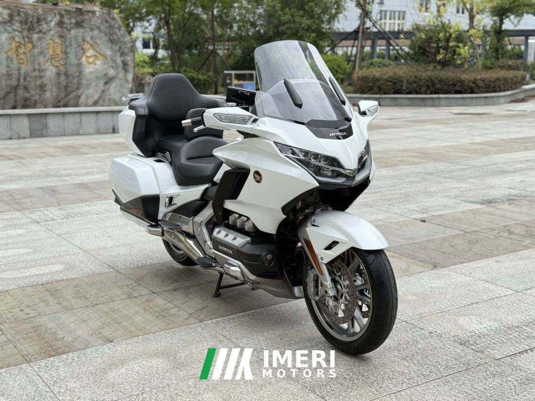 Honda Gold Wing GL1800 - მოტოციკლი ჩინეთიდან