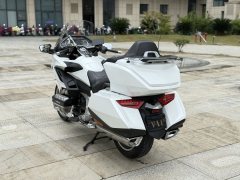 Honda Gold Wing GL1800 - ფოტო 9