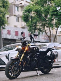 Voge 500AC - ფოტო 1