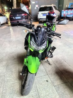 Kawasaki Z400 - ფოტო 2