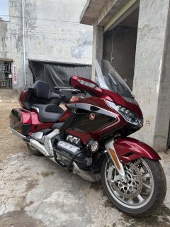 Honda Gold Wing GL1800 - ფოტო 3