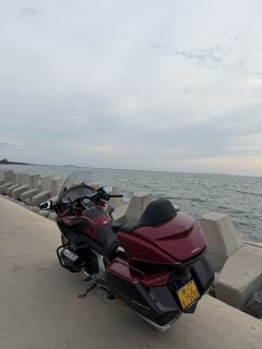 Honda Gold Wing GL1800 - ფოტო 7