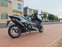 Yamaha TMAX 560 cc - ფოტო 3