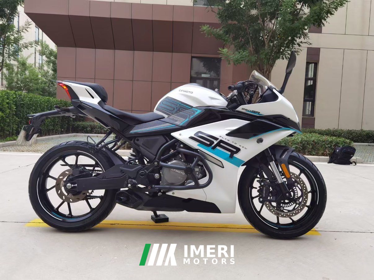 2023 CFMOTO 250SR