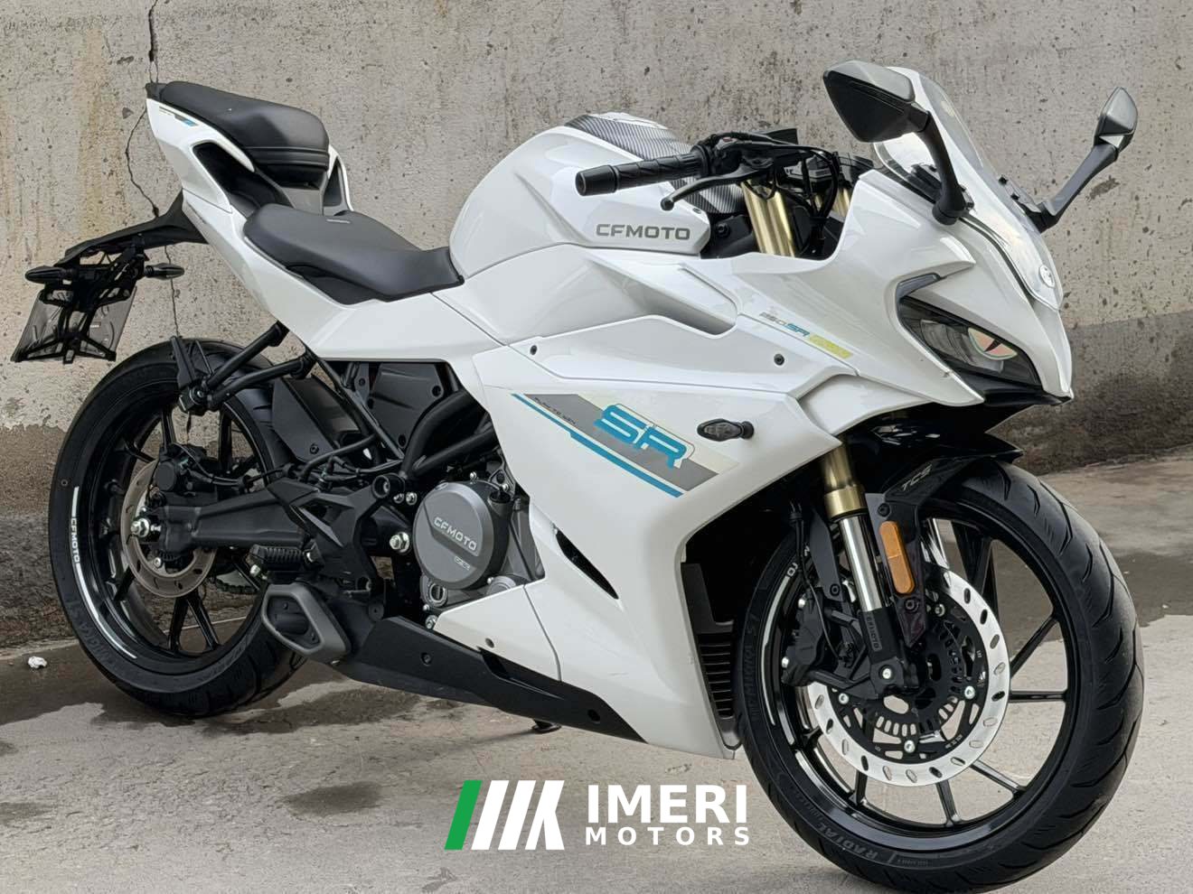2023 CFMOTO 250SR