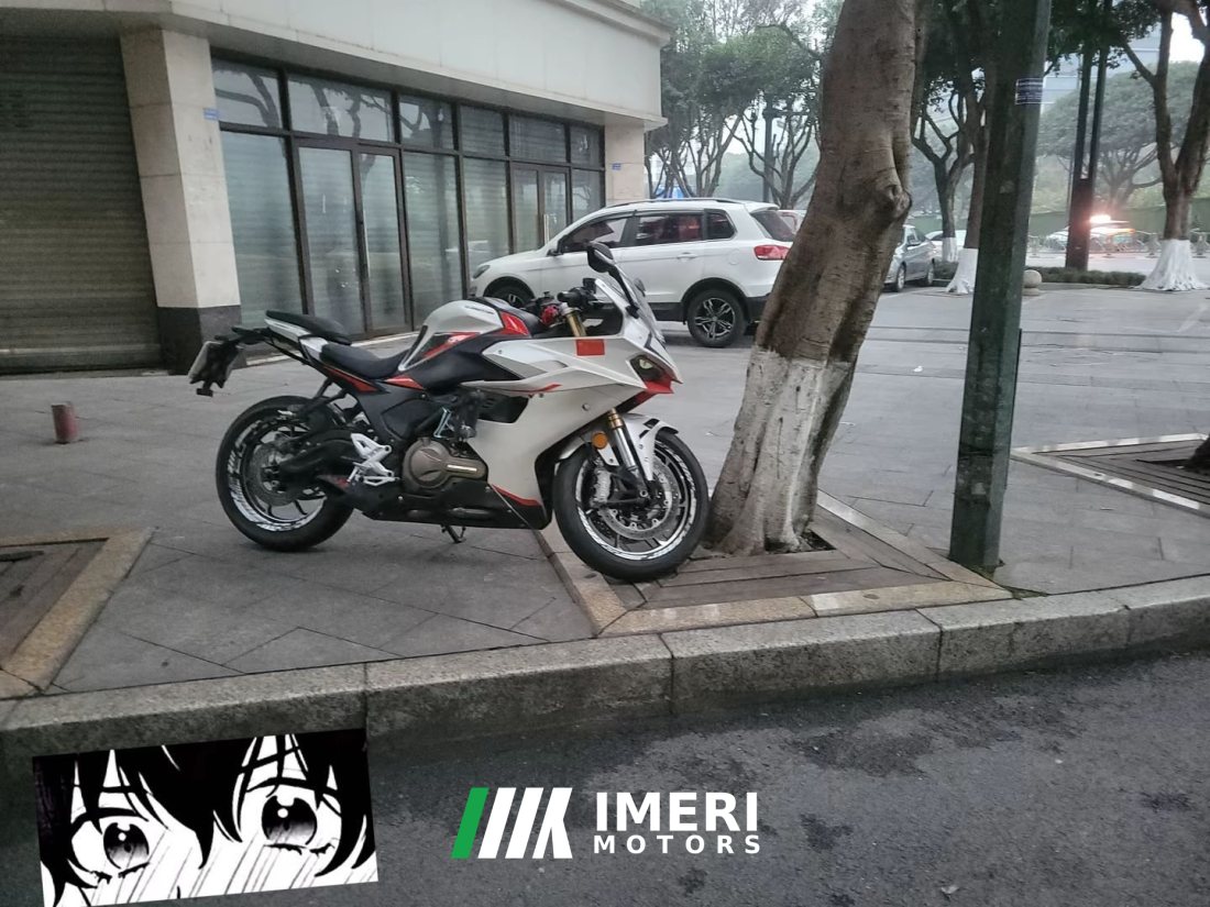 QJMOTOR Roewe i5 550 / Sai 550 *(Context-dependent, usually referring to the motorcycle "Sai 550" or Roewe car v - motorcycl…