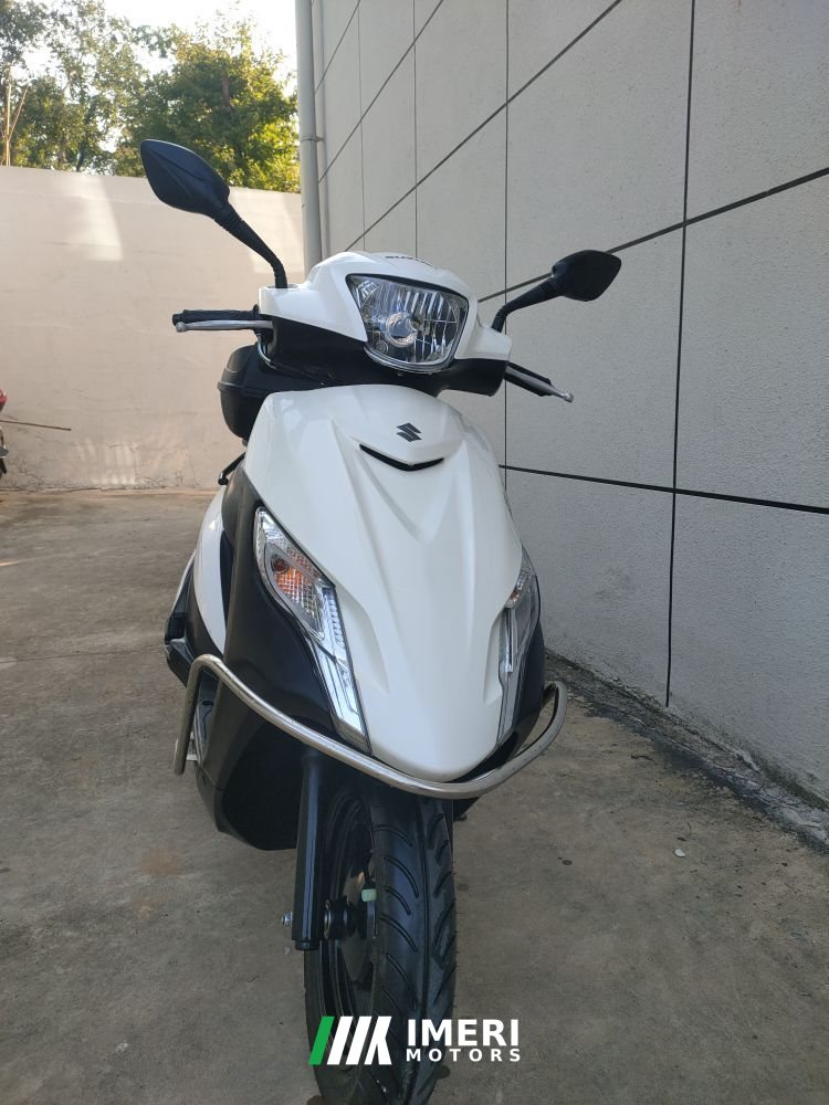2023 Jinan Suzuki UU125i
