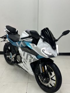 CFMOTO 250SR - photo 1