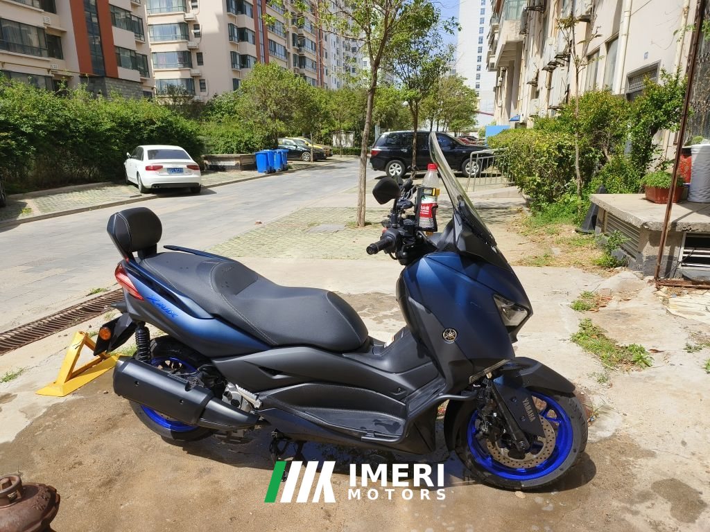2022 Yamaha XMAX 300 cc