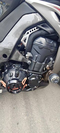 Kawasaki Z1000 - ფოტო 7