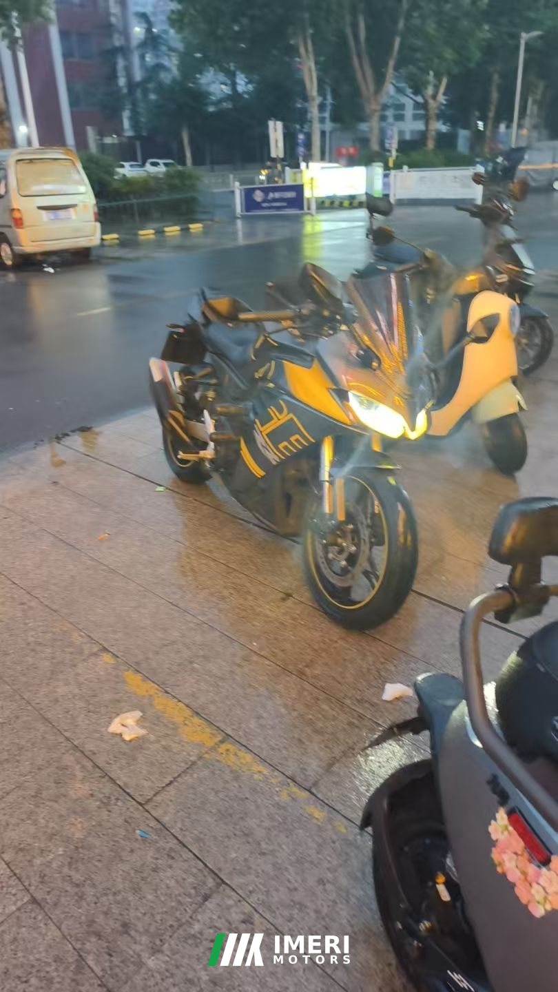 Voge 250RR - მოტოციკლი ჩინეთიდან