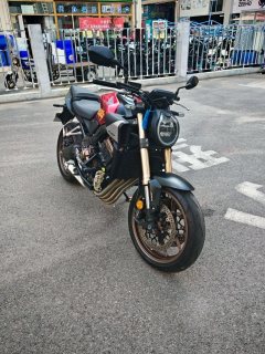 Honda CB650R - ფოტო 1