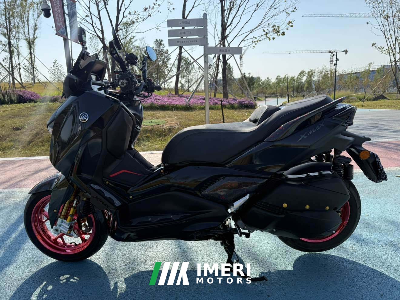 2023 Yamaha XMAX 300 cc