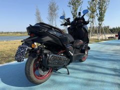 Yamaha XMAX 300 cc - ფოტო 2