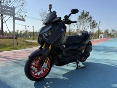 Yamaha XMAX 300 cc - ფოტო 4
