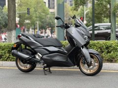 Yamaha XMAX 300 cc - photo 1