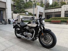 Triumph Bonneville Speedmaster 1200 cc - photo 1