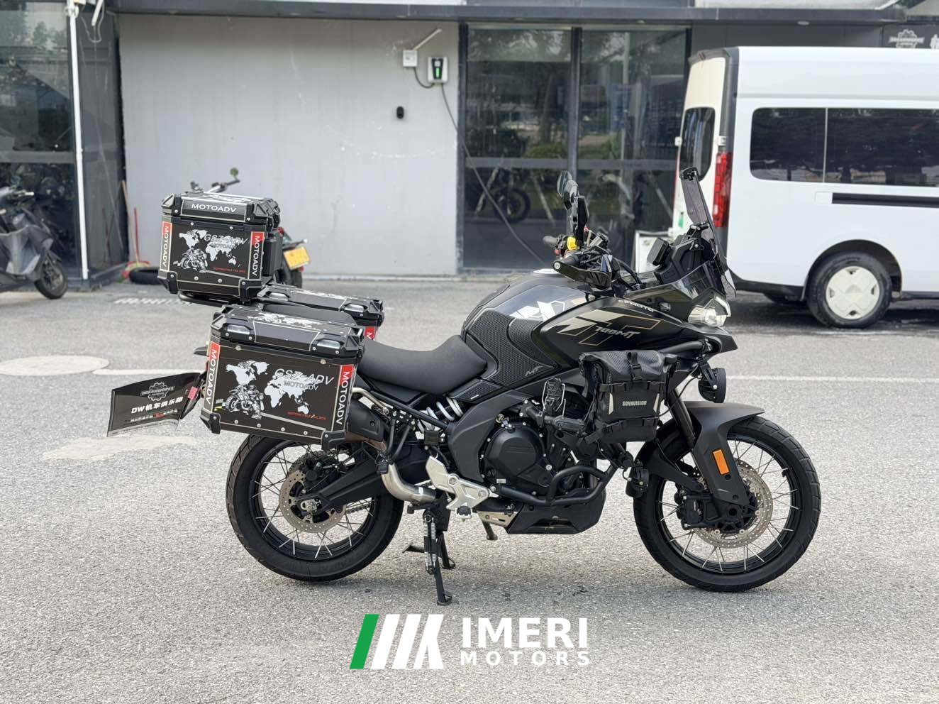 2025 CFMOTO 700MT