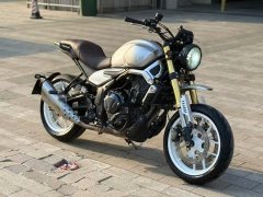 Voge 500AC - photo 1