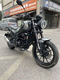 Benelli Leoncino 250 - ფოტო 1