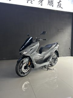 SYM Cruisym 150X - ფოტო 9
