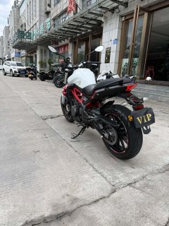 Benelli TNT 300 / BN 302S - ფოტო 7