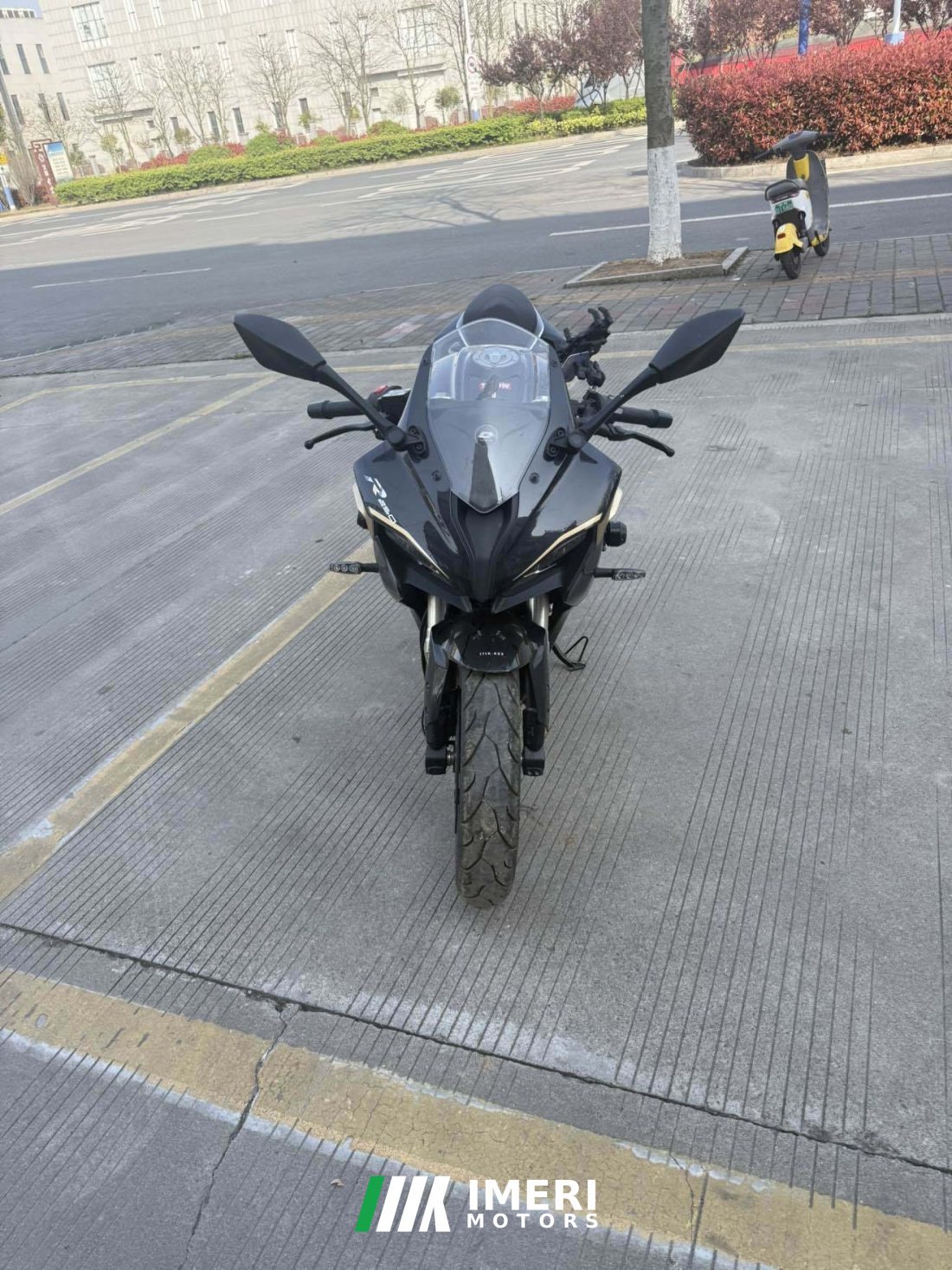 QJMOTOR SRK 250 - მოტოციკლი ჩინეთიდან