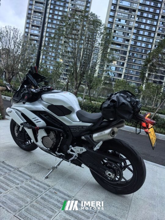 2026 CFMOTO 500SR